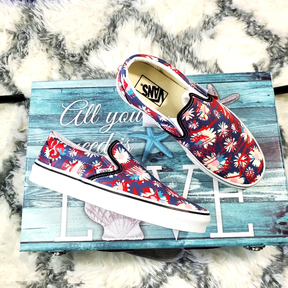 Vans Crew Floral 💐🌼 Classic Slip-on (CL) - Picture 2 of 14